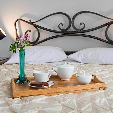 Felicity Villas Santorini Luxury House คามารี ภายนอก รูปภาพ